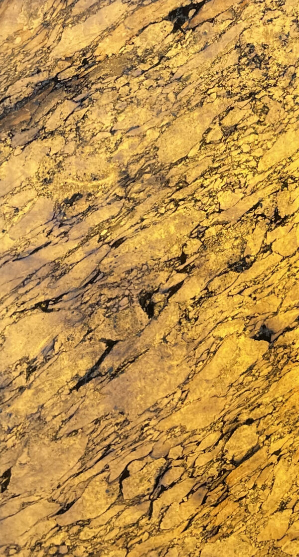 Drift Ice with light